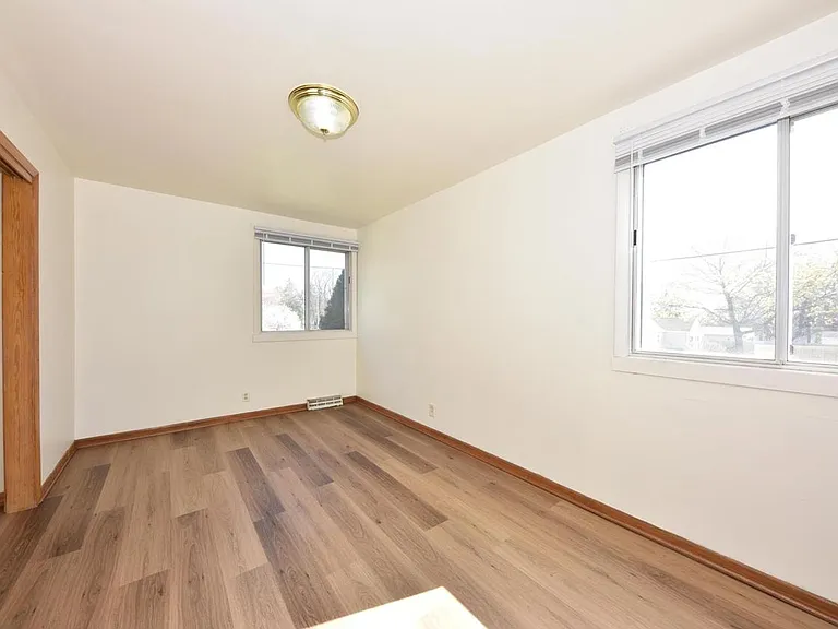 1104 Green Tree Rd #1410 — Photo 6
