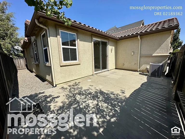 2616 Farmers Central Rd — Photo 42