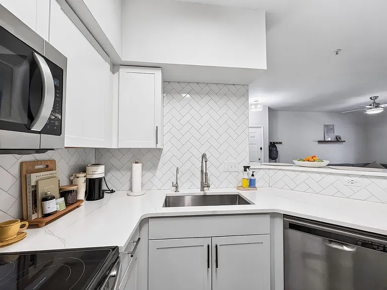 23640 Walden Center Dr #206 — Photo 12