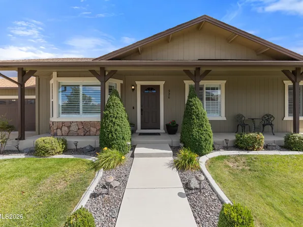 920 Mercedes Dr, Sparks, NV 89441