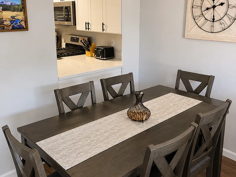 4583 Harbor Ln — Photo 6