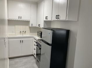 950 E Millcreek Way, Salt Lake City, UT 84106