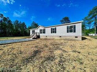459 Bear St NW, Shallotte, NC 28470