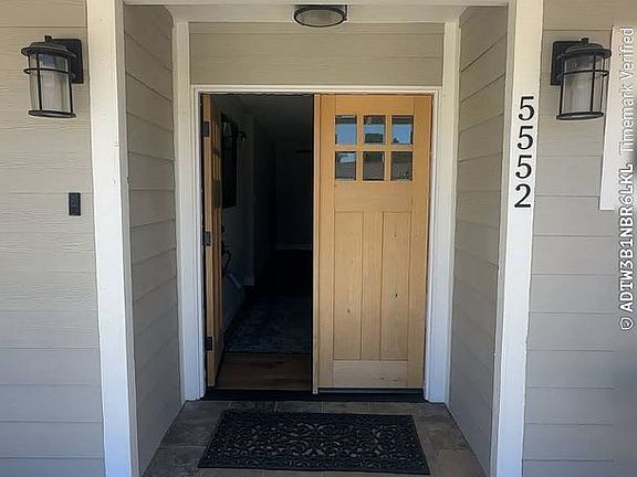 3rd image of 5552 Tammarisk Dr