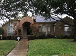 310 Rain Tree Dr, Sunnyvale, TX 75182