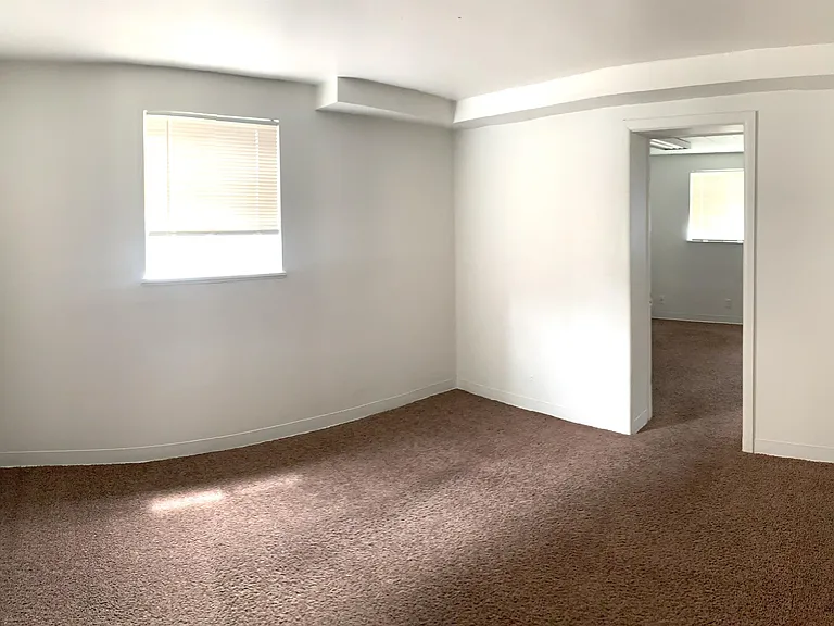 212 N Ford St — Photo 12
