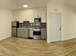 232 Foothill Blvd #6, Oakland, CA 94606