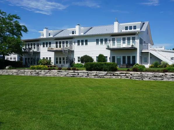 311 S 1st Ave Unit 1103, Sturgeon Bay, WI 54235