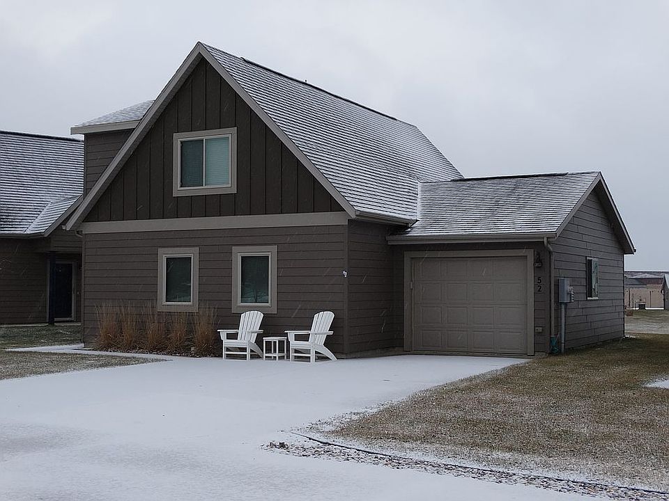 1st image of 290 240th Ave #52