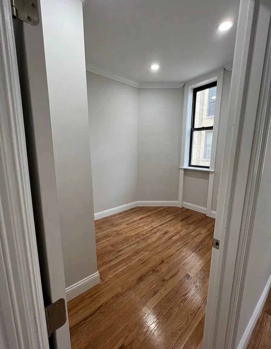 309 East 78th Street — Photo 3