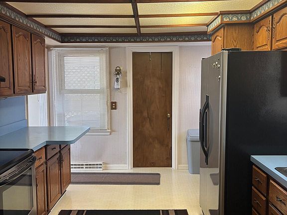 5th image of 509 Paiute Trl