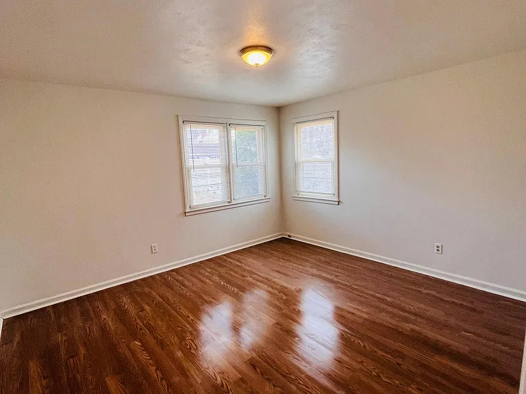 91 Green Manor Rd — Photo 16