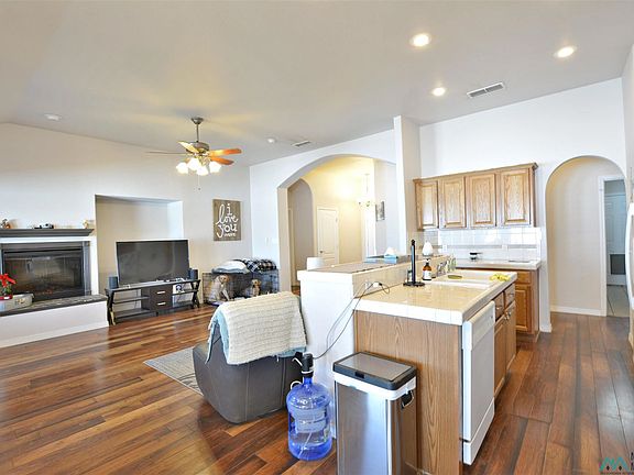 5th image of 2100 Hali Ln