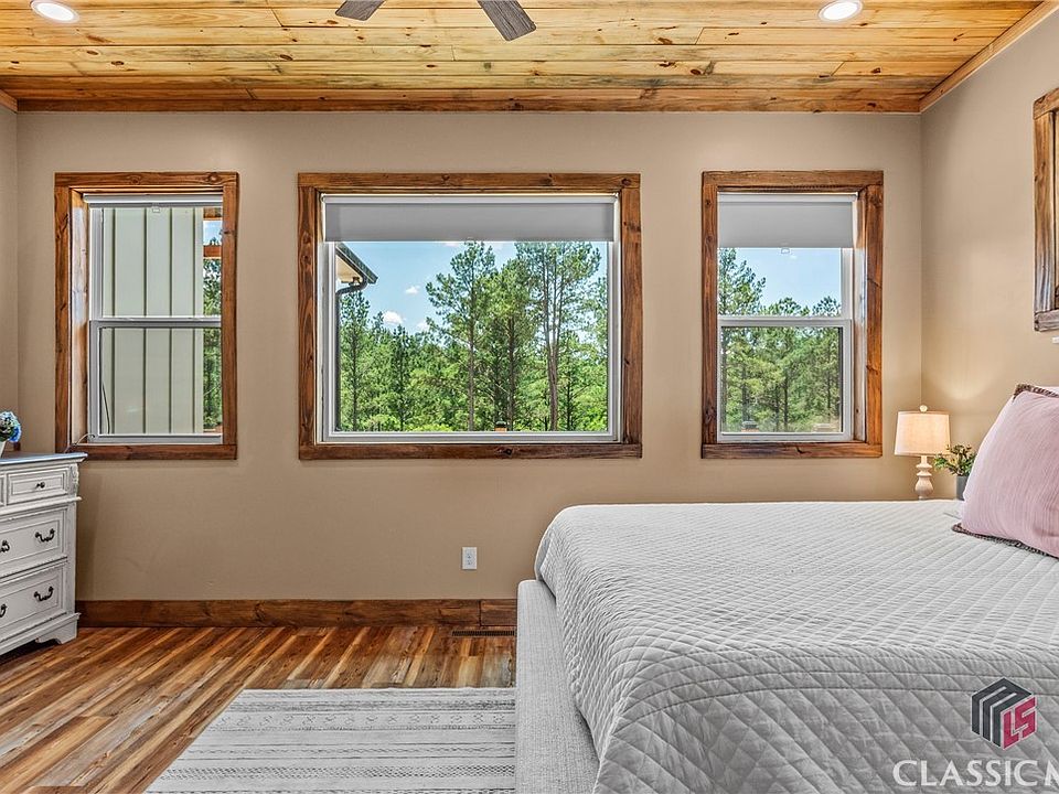 10th image of this home