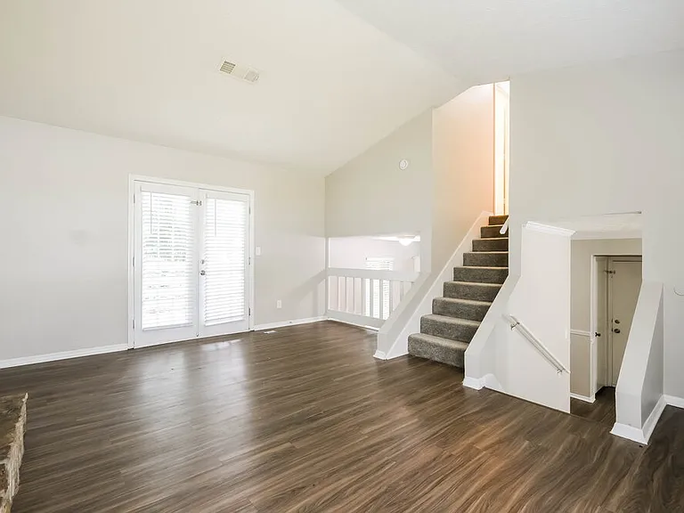 4707 Greenway Rd — Photo 6