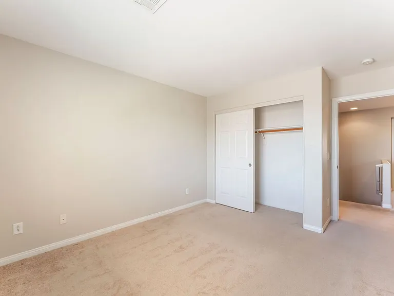 9440 Highview Rock Ct — Photo 15
