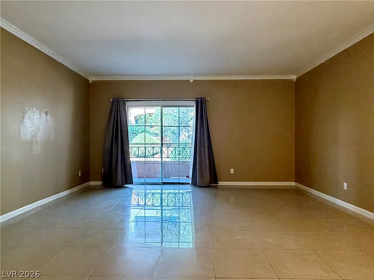 10553 Pine Pointe Ave #105 — Photo 3