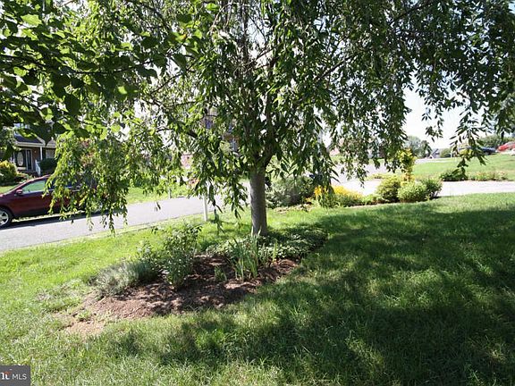 4th image of 7968 Golf Vista Dr