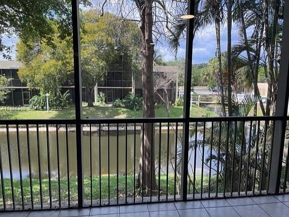 4th image of 2921 SW 87th Ave APT 509