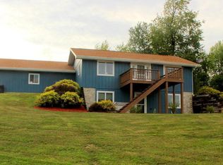 5444 S Jerome Rd, Pittsford, MI 49271