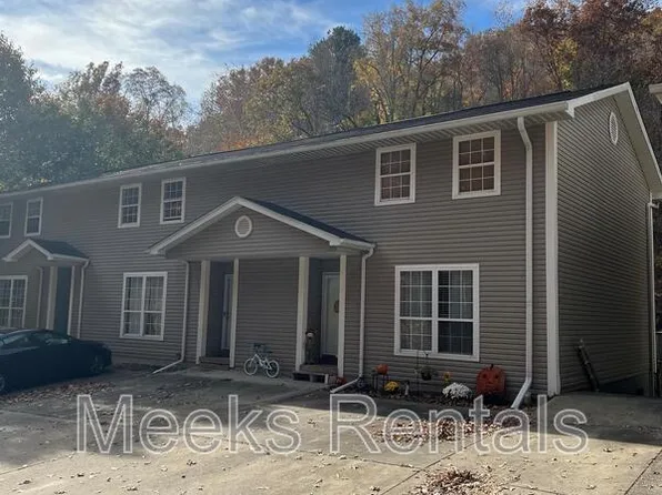 264 Tacketts Branch Rd Unit 16, Hurricane, WV 25526