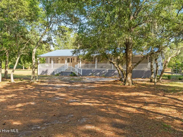 5685 Watts Road SW, Ocean Isle Beach, NC 28469