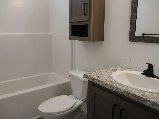 3 bed, 2.0 bath, 1251 sqft, $1,850 — Photo 4