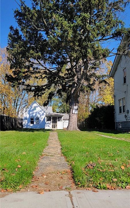 1st image of 12906 Longmead Ave