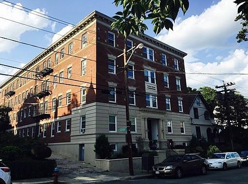 2nd image of 35 Tudor St APT 2