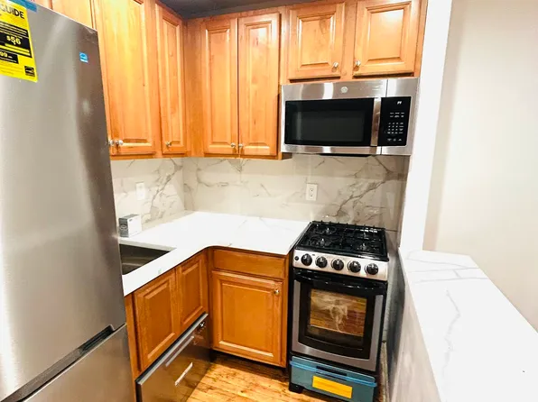 249 West 76th Street image 1 of 25