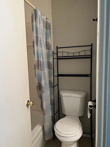 2327 Goldspring Ln — Photo 17