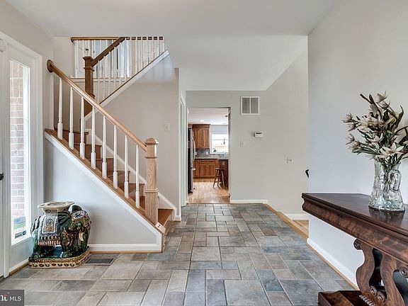5th image of 4509 Highland Green Ct