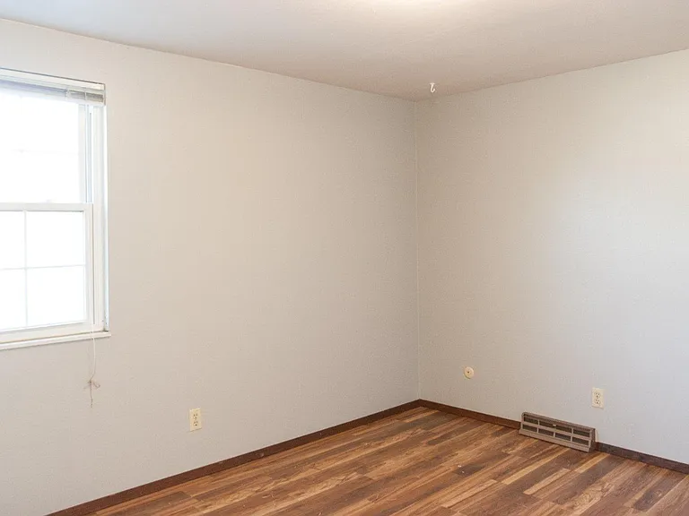 2628 Leisure Dr — Photo 11