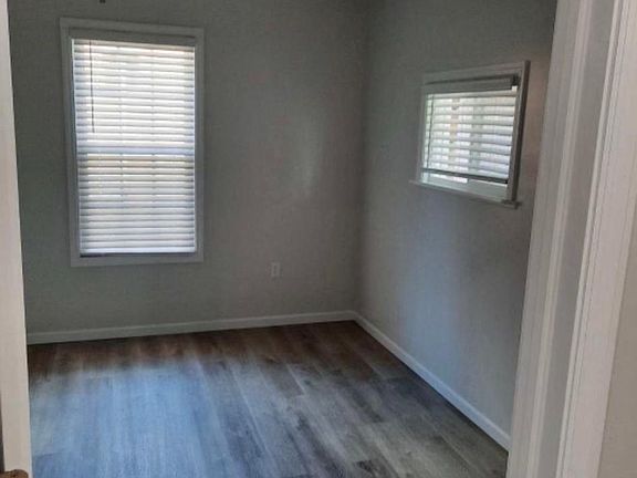 2nd image of 192 6th St #3