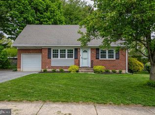 136 Bradley Ave, Reading, PA 19608