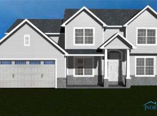 7470 Shoemaker Dr, Waterville, OH 43566