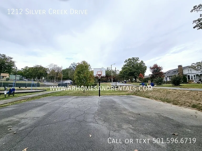 1212 Silver Creek Dr — Photo 46