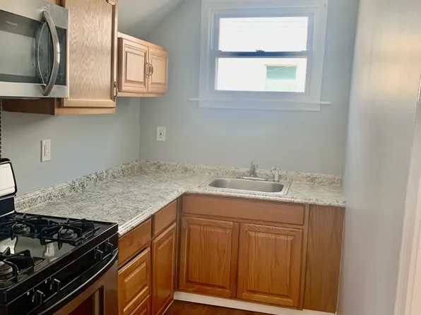 151 Regent Ave #2-3, Providence, RI 02908