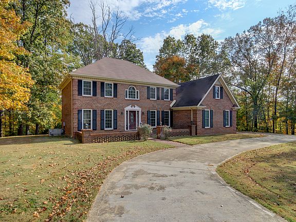 2nd image of 313 Abby Ln