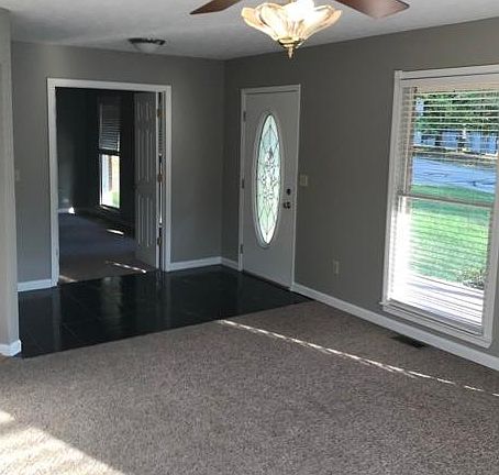 4th image of 48 Strawberry Cir