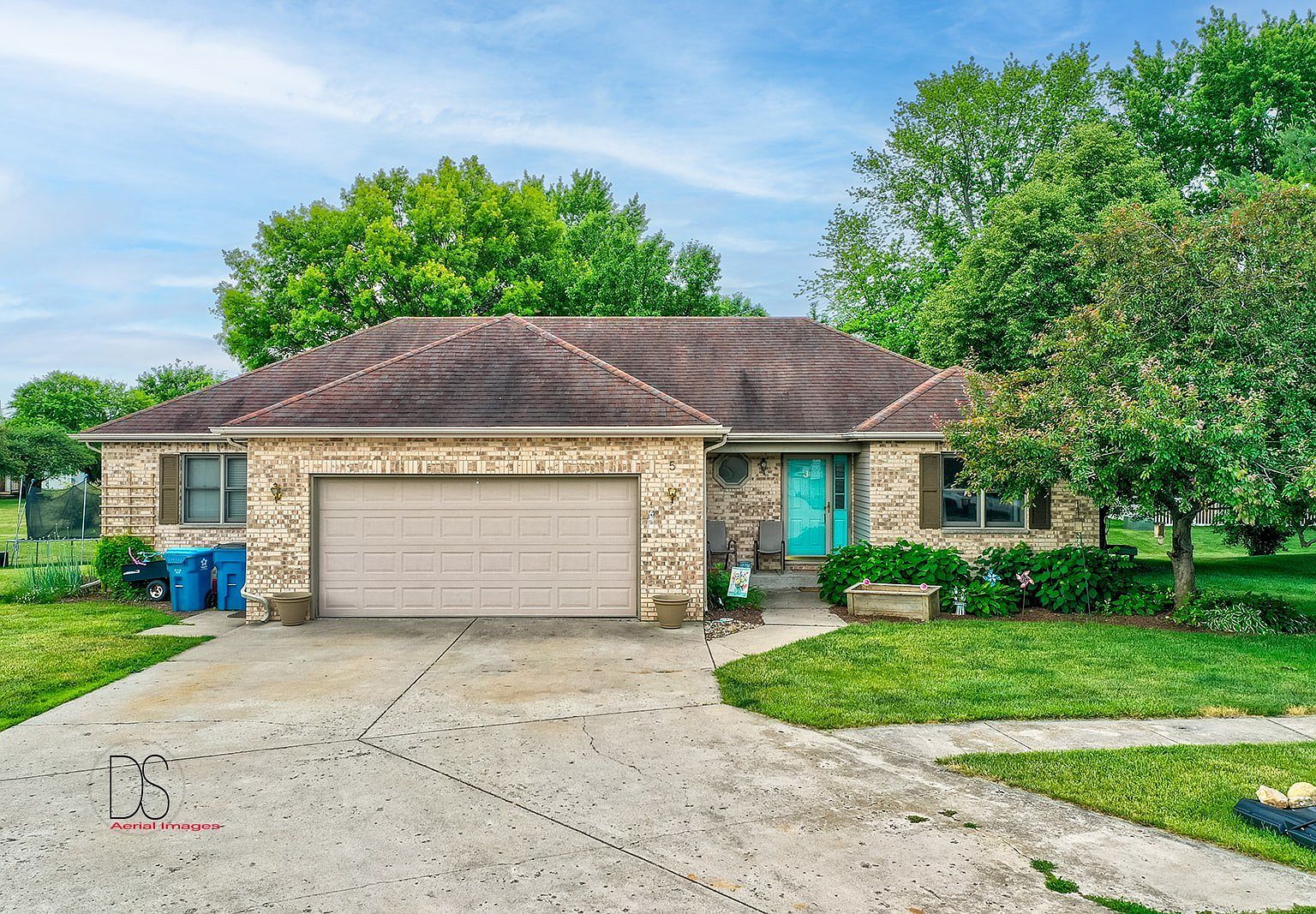 5 Warren Dr, Mazon, IL 60444 Zillow