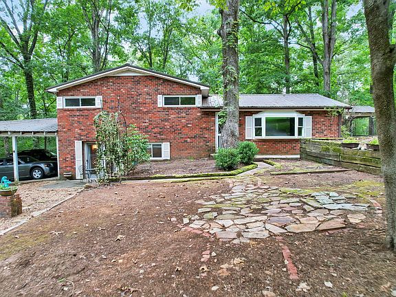 2nd image of 3780 Calfee Ln SE