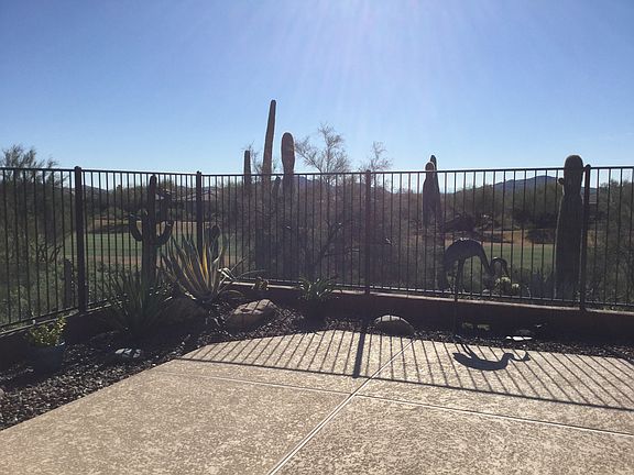 3rd image of 2221 W Stonewall Dr