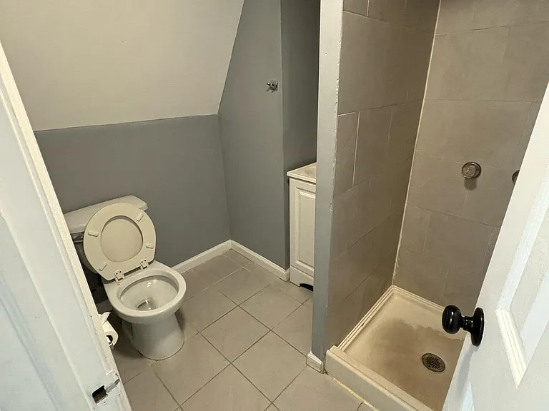 11 Cliff Hill Pl #3 — Photo 5