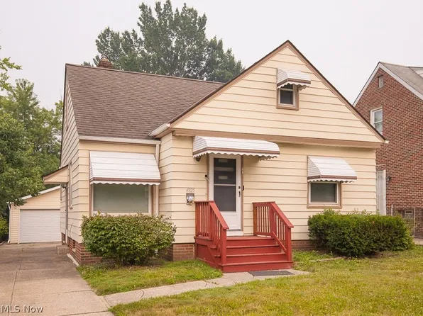 4925 E 93rd St, Garfield Heights, OH 44125