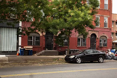 Rented by Blip LLC