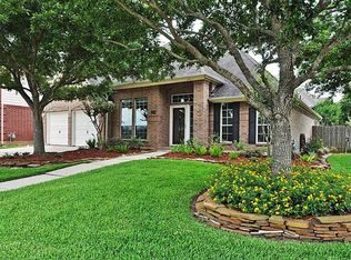 5902 Country Brook Ct, Sugar Land, TX 77479