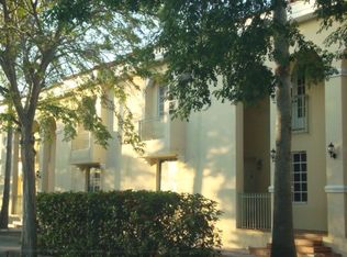 21 Madeira Ave, Coral Gables, FL 33134