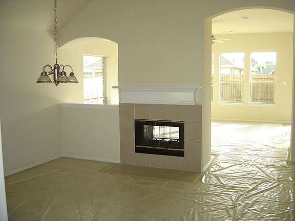Formal Dinning & Living Room