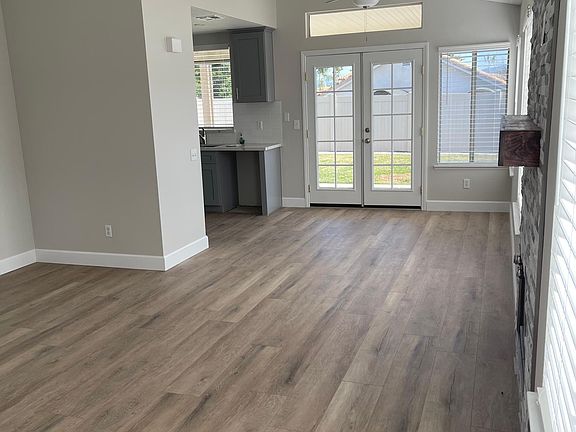 4th image of 39780 Del Val Dr